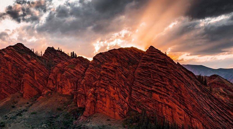 Jeti-Oguz Rocks (Seven Bulls), Near Karakol, Issyk-Kul, Kyrgyzstan